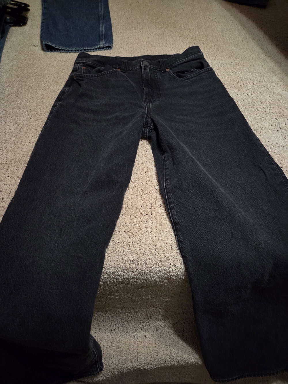 American Age Men's Relaxed Black Jeans